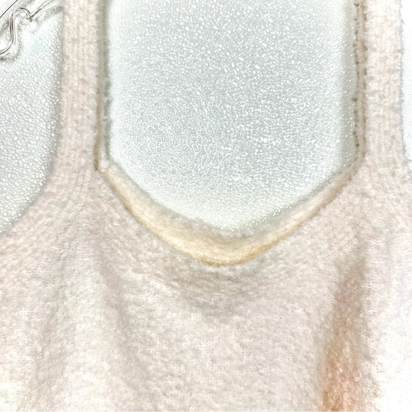 Abercrombie & Fitch Lounge Boucle Fuzzy Knit Cropped Tank XL | Normcore Cozy - Picture 3 of 16